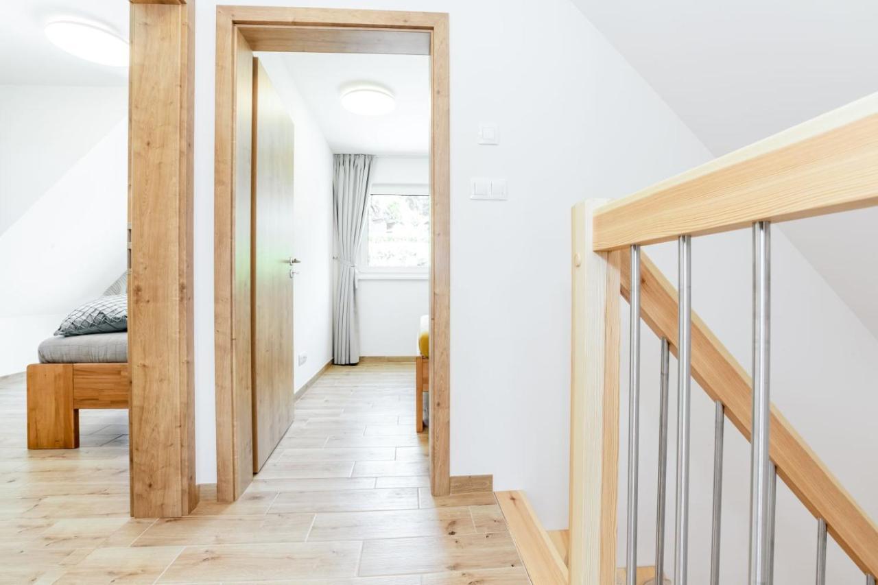 Apartmány Karlovy Dvory Horní Planá Exterior foto
